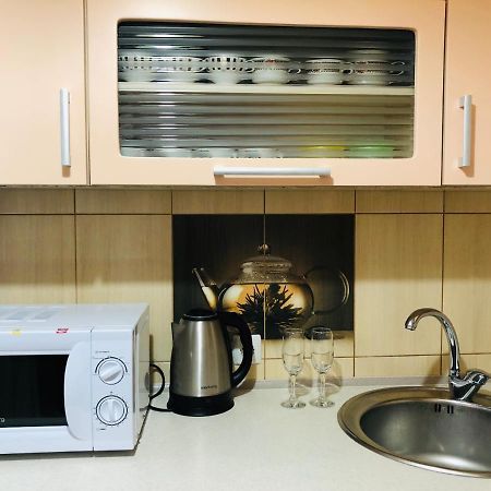 Apartment Rovno Rivne Bagian luar foto