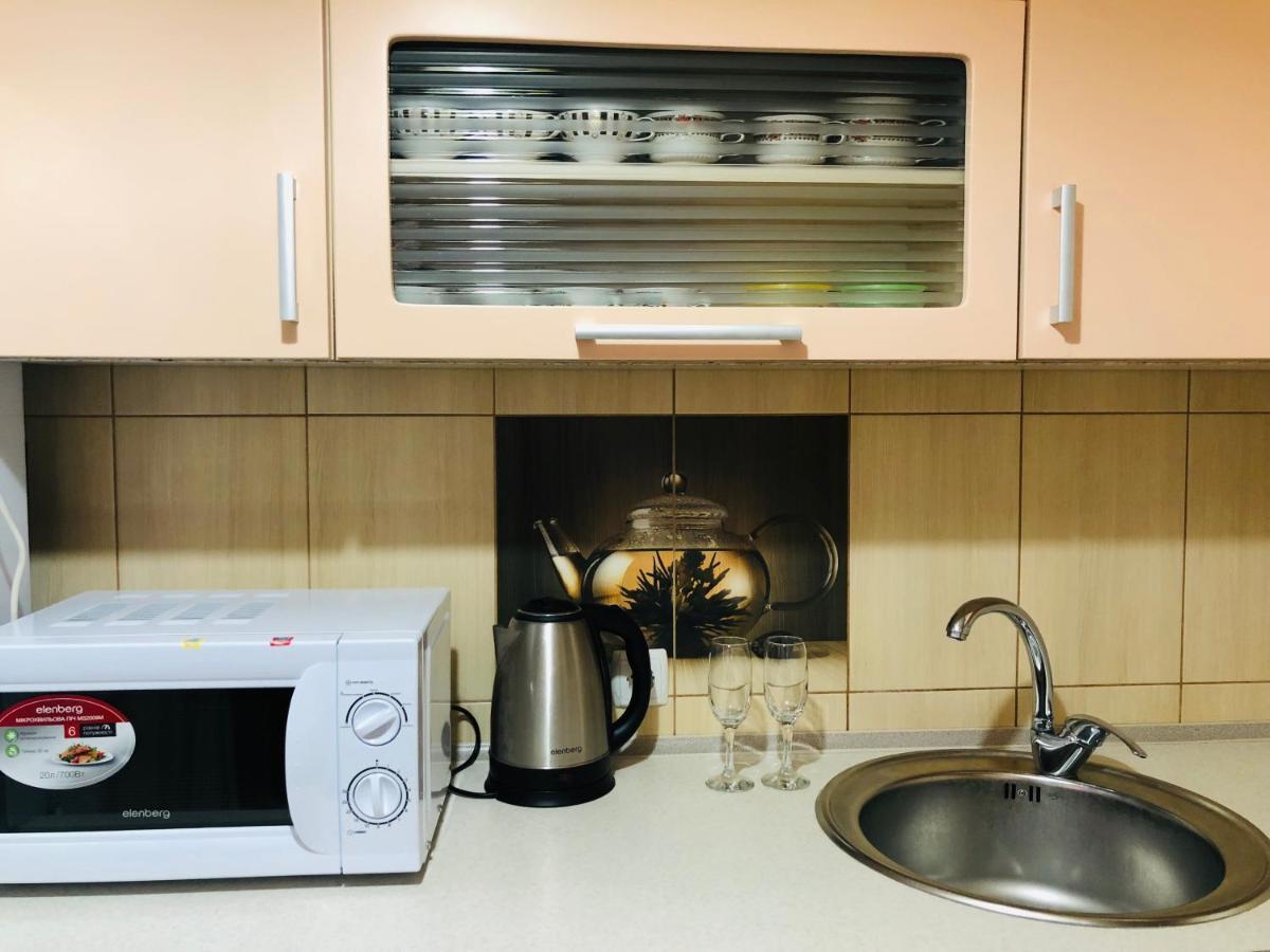 Apartment Rovno Rivne Bagian luar foto