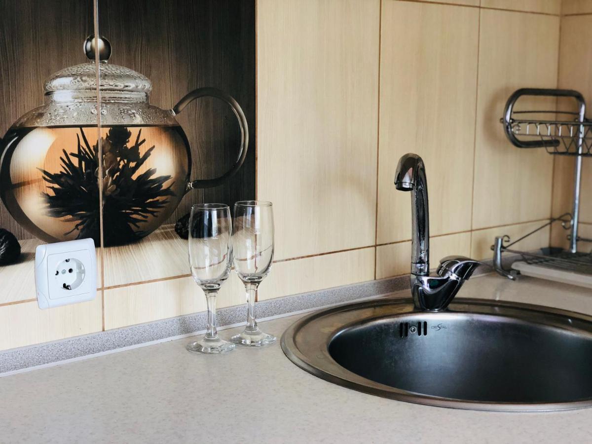 Apartment Rovno Rivne Bagian luar foto